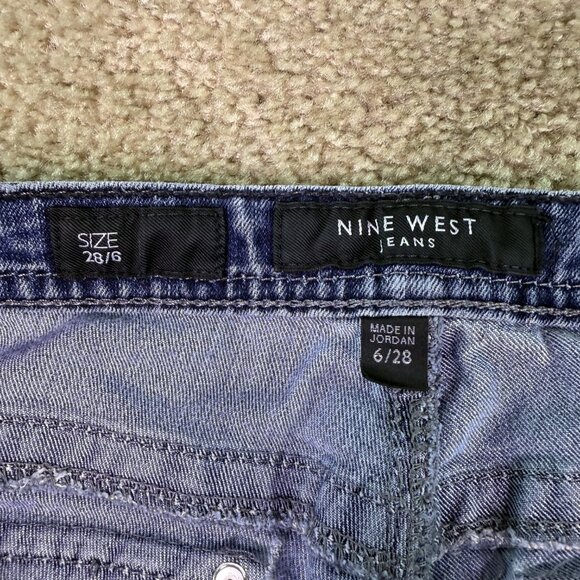 Nine West Women's Bootcut Blue Jeans Size 6/28 Flap Pockets Mid Rise 32x31 E631 - Picture 4 of 13